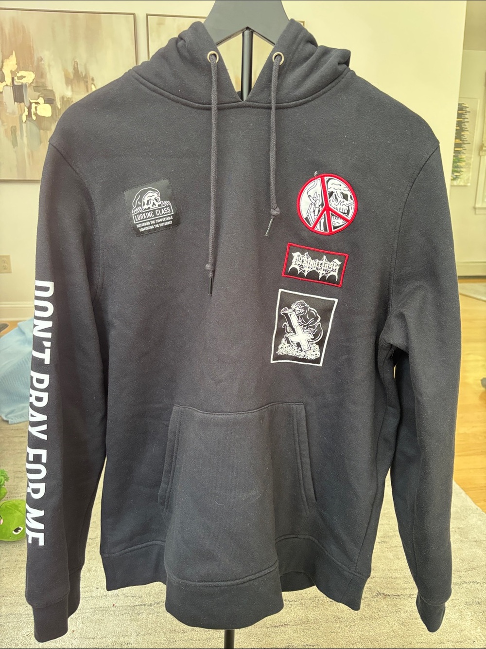 Like New Lurking Class Men’s Graphic Hoodie